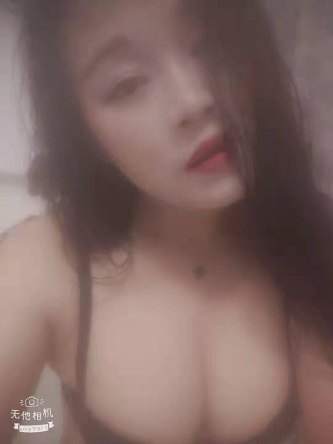 性感风sao的涵涵妹偶尔兼职