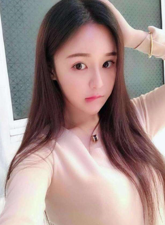 白净可爱年龄小，青涩水多听指挥